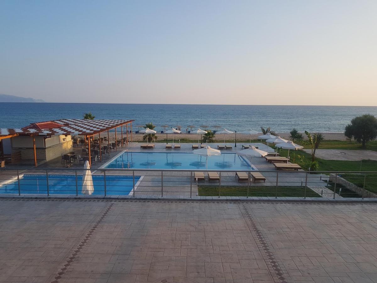 Ocean Resort Kastrosikia Exterior foto